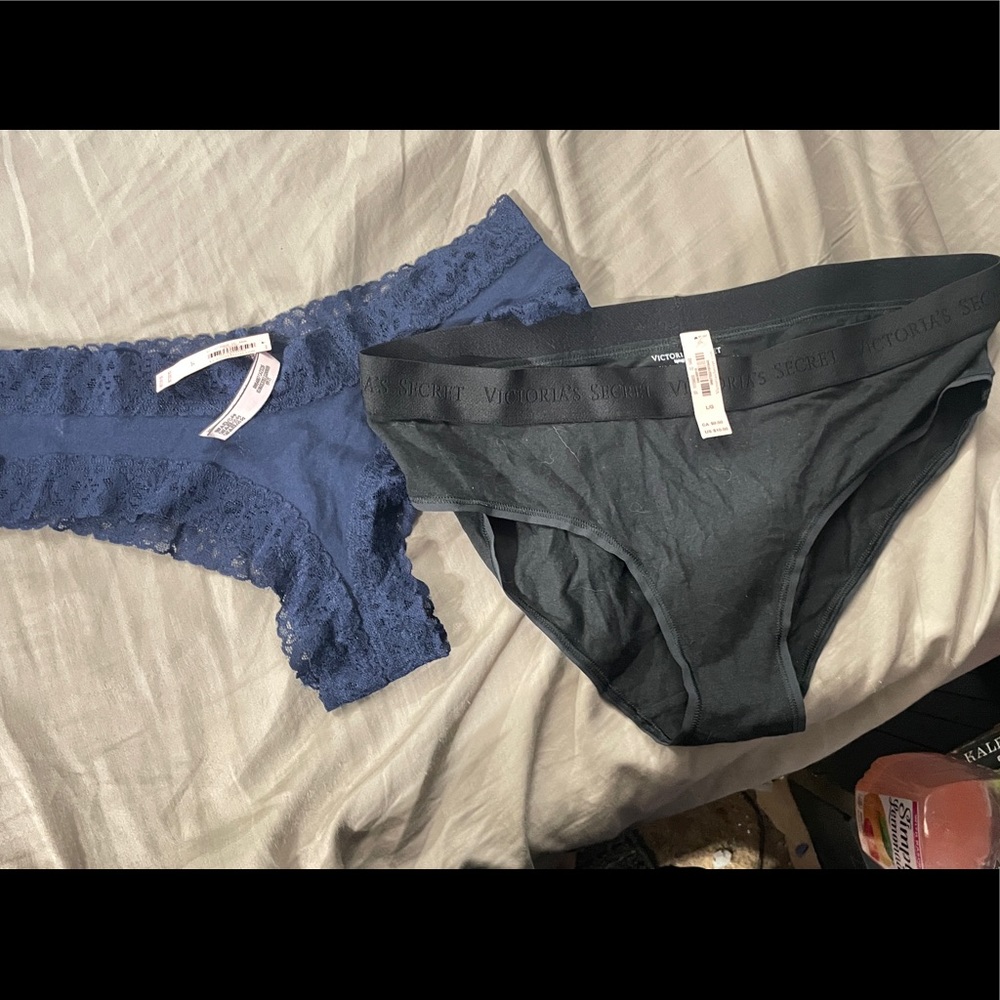 NWT VICTORIAS SECRET Bndle 1-Hiphugger 1-Cheeky Lace Womens Underwear Size Large